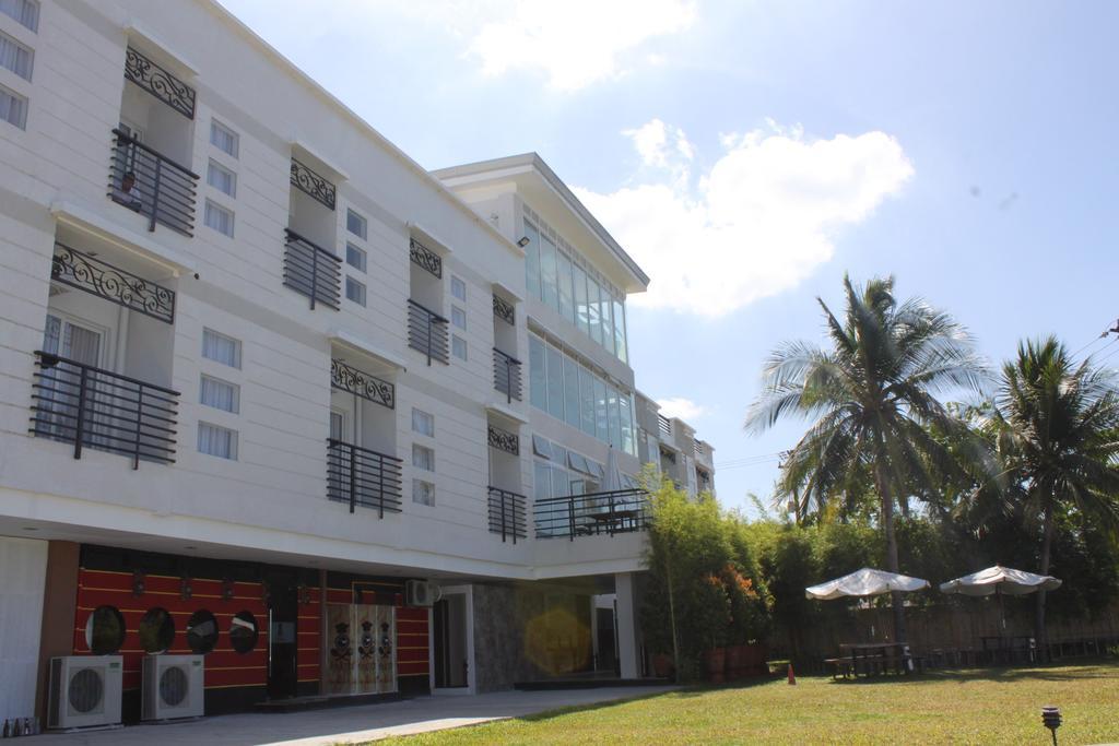 The Reef hotel y residencias Olóngapo Exterior foto